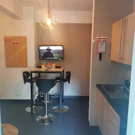 Enjoy Lisboa! - Near Metro Apartment Amadora Exterior photo